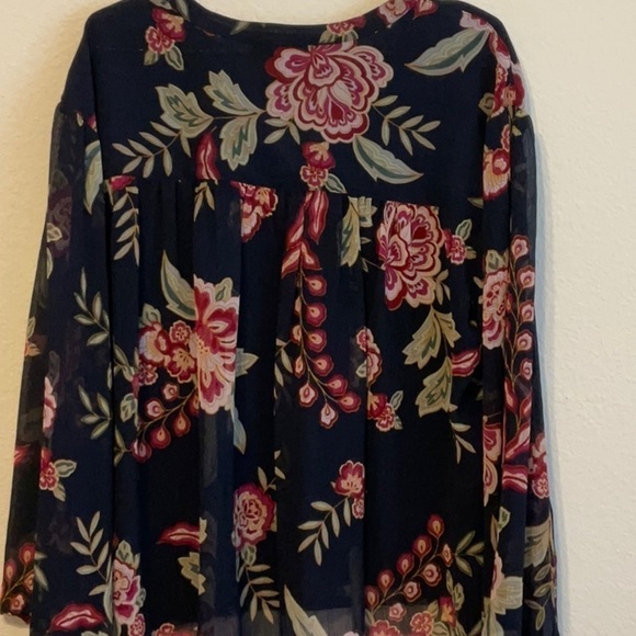 Jessica Simpson for Dillards Navy Floral V-Neck Long Sleeve Blouse 1X - Picture 4 of 11